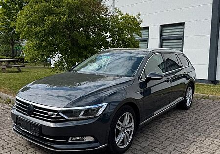 VW Passat Volkswagen 2.0 TDI SCR 176kW DSG 4MOTION Highlin...