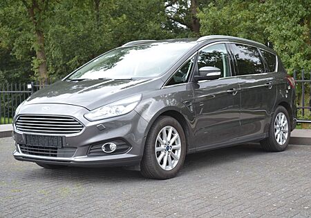 Ford S-Max Titanium 1.5 EcoBoost 7 Sitzer