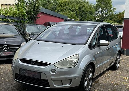 Ford S-Max Titanium *PANO*NAVI*PDC