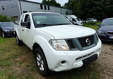 Nissan Navara Pickup Double Cab SE 4X4