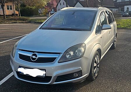 Opel Zafira 1.8 140PS LPG-Gasanlage 7 Sitzer