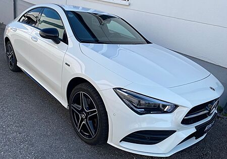 Mercedes-Benz CLA 200 AMG Line