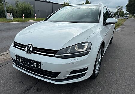 VW Golf Volkswagen VII Lim. Cup BMT *ACC*LANE*BI-XENON*
