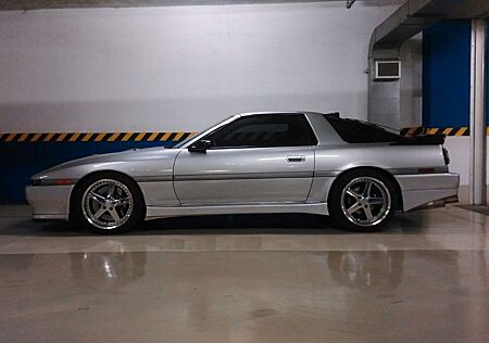 Toyota Supra Turbo Targa JZA70