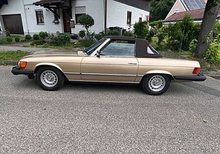 Mercedes-Benz SL 380 Champagner Metallic Hardtop aus Sammlung