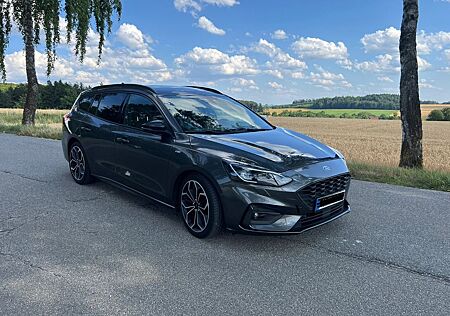 Ford Focus 2,0 EcoBlue 110kW ST-Line