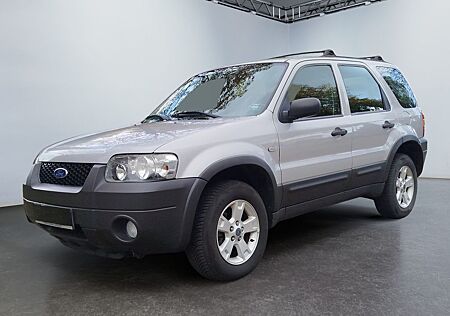 Ford Maverick 2,3 l Highclass * 1 HAND *