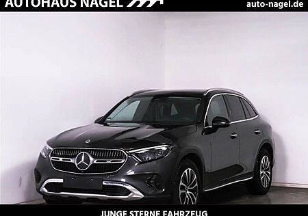 Mercedes-Benz GLC 220 d Avantgarde-PR*AHK*STH*TRITTB*MEMO-PKT*