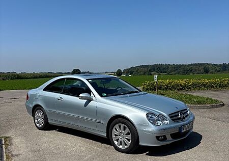 Mercedes-Benz CLK 200 KOMPRESSOR ELEGANCE Elegance