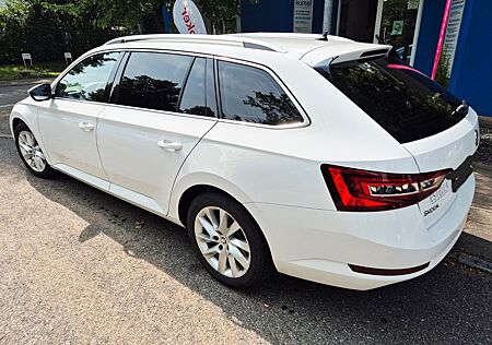 Skoda Superb Combi Ambition 1HAND 190PS TÜV 03.2027