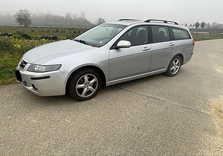 Honda Accord Tourer 2.4