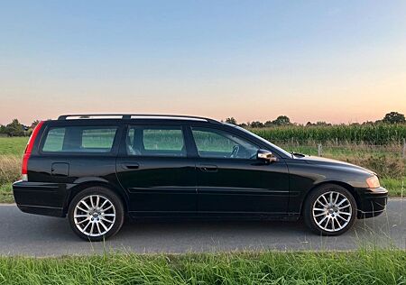 Volvo V70 | Edition Sport | AHK | Leder | Scheckheft
