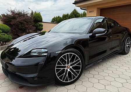 Porsche Taycan 4 S