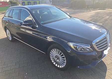 Mercedes-Benz C 200 T Autom. EXCLUSIVE / LUXURY Pakete