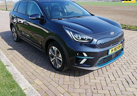 Kia Niro E- ExecutiveLine 64 kWh * 14999 NETTO *