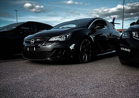 Opel Astra 2.0 Turbo 206kW S/S OPC OPC