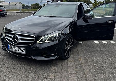 Mercedes-Benz E 220 BlueTEC BlueEFF. Edition Autom. Edition
