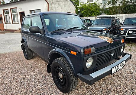 Lada Taiga Lada 4x4*AHK*TÜV Neu*2 Hand*