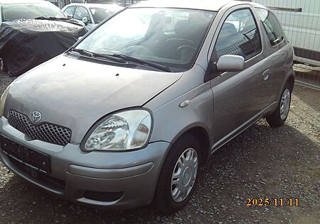 Toyota Yaris 1.0 Sol