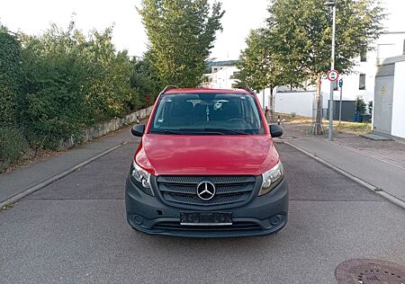 Mercedes-Benz Vito Tourer 111CDI 9Sitzer
