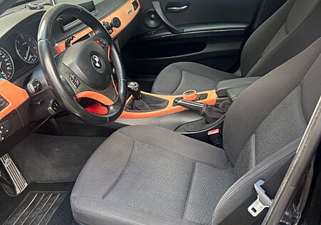 BMW 320d -