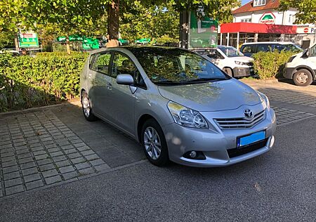 Toyota Verso 1.8l 5-Sitzer Kombi