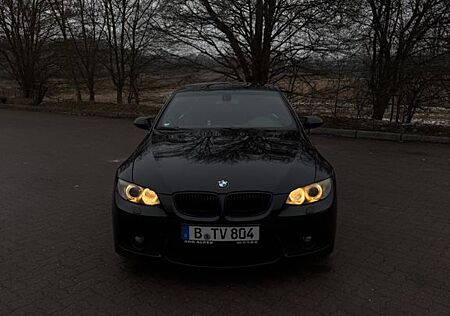 BMW 335i Cabrio -