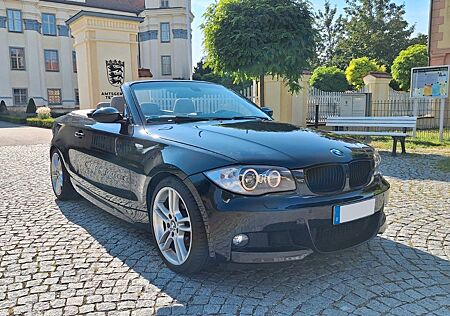 BMW 125i Cabrio - XENON/NAVI/M-PAKET/PDC/SHZ/TEMPO