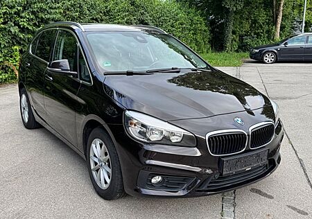 BMW 218d 218 Active Tourer - Leder, Kamera ,AHK.
