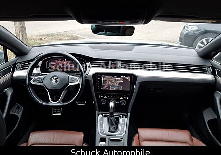 VW Passat Variant Volkswagen Passat 2.0TDI DSG Elegance MatrixLED Digi Ka 18"