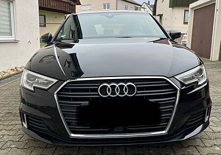 Audi A3 35 TDI S tronic design Sportback design