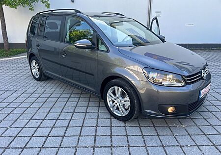 VW Touran Volkswagen Klima