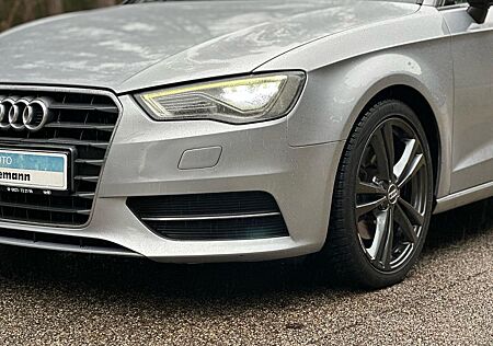 Audi A3 Sportback S line Sportpaket quattro Panorama