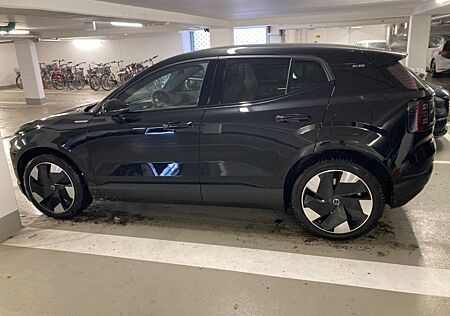 Volvo EX30 Twin Motor Performance AWD Ultra