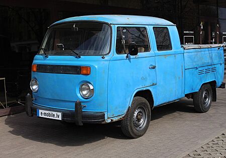 VW T2 Volkswagen Doka Pritsche / BARN FIND / MATCHING NR / EU