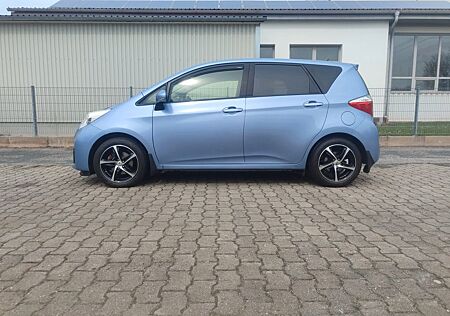 Toyota Verso-S 1,4-l-D-4D MultiMode Club LEDR+AUTOMATIK
