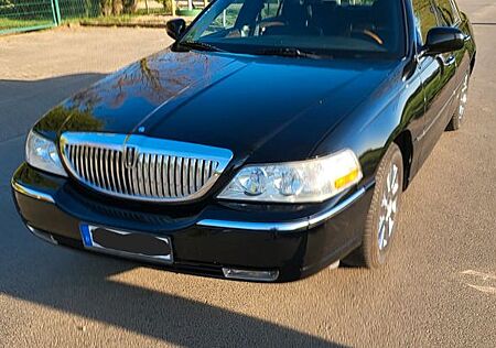 Lincoln Town Car