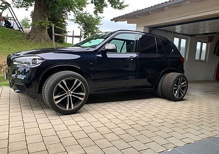 BMW X5 M50 M50d -