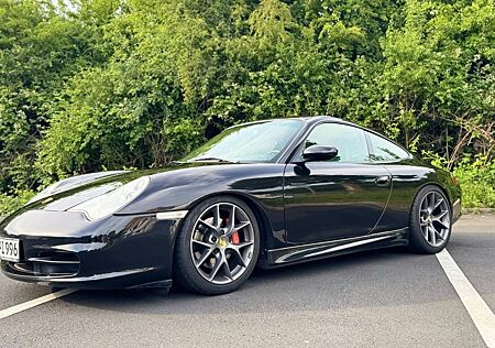 Porsche 996 Carrera Coupé Carrera