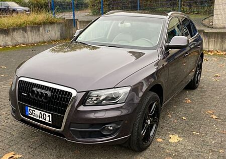 Audi Q5 3.2 FSI S tronic quattro - VOLLAUSSTATTUNG