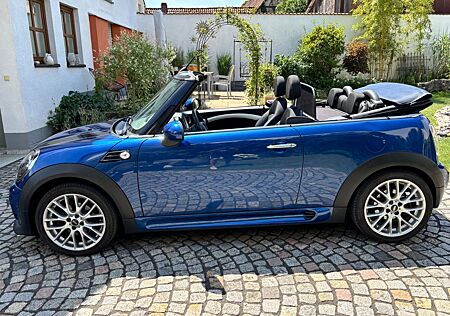 Mini Cooper Cabrio | EZ 09/2012 | 112.594 km |