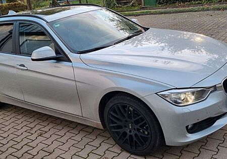 BMW 330d xDrive, Scheckheft, Pano, neues Getriebeöl