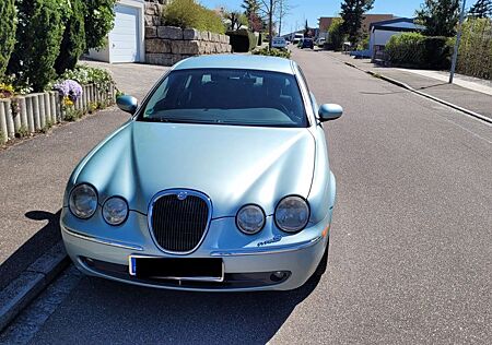 Jaguar S-Type 2.5 L V6 Executive Executive