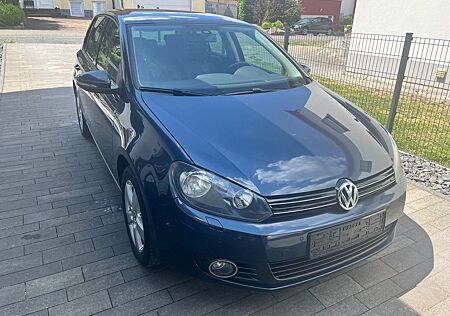 VW Golf Volkswagen 1.6 TDI Comf.KLimatr Navi Shz CD Alu 5tür.