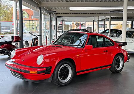 Porsche 911 Urmodell 911 SC Carrera 3.0 Coupé Turbo Flügel