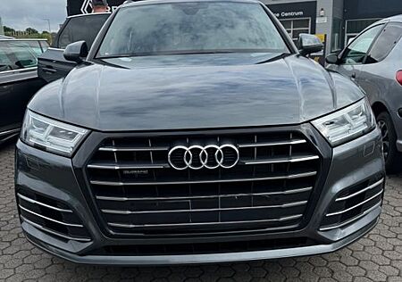 Audi Q5 55 TFSI e S tronic quattro S line