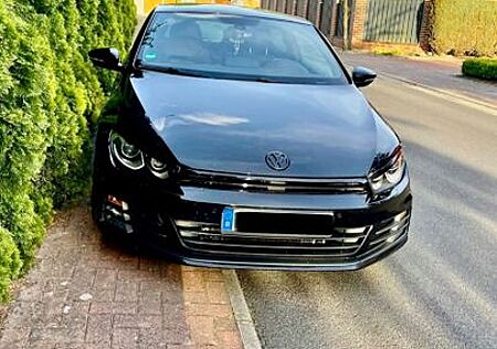 VW Scirocco Volkswagen 2.0 TSI DSG -