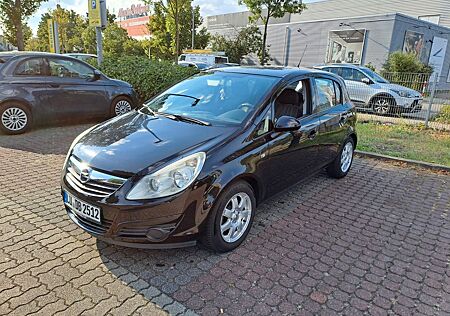 Opel Corsa 1.2L 4-Türer