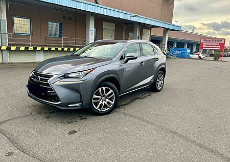 Lexus NX 300 300h -