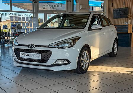 Hyundai i20 blue Classic | Klima | uvm.